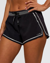 Black-Reflective