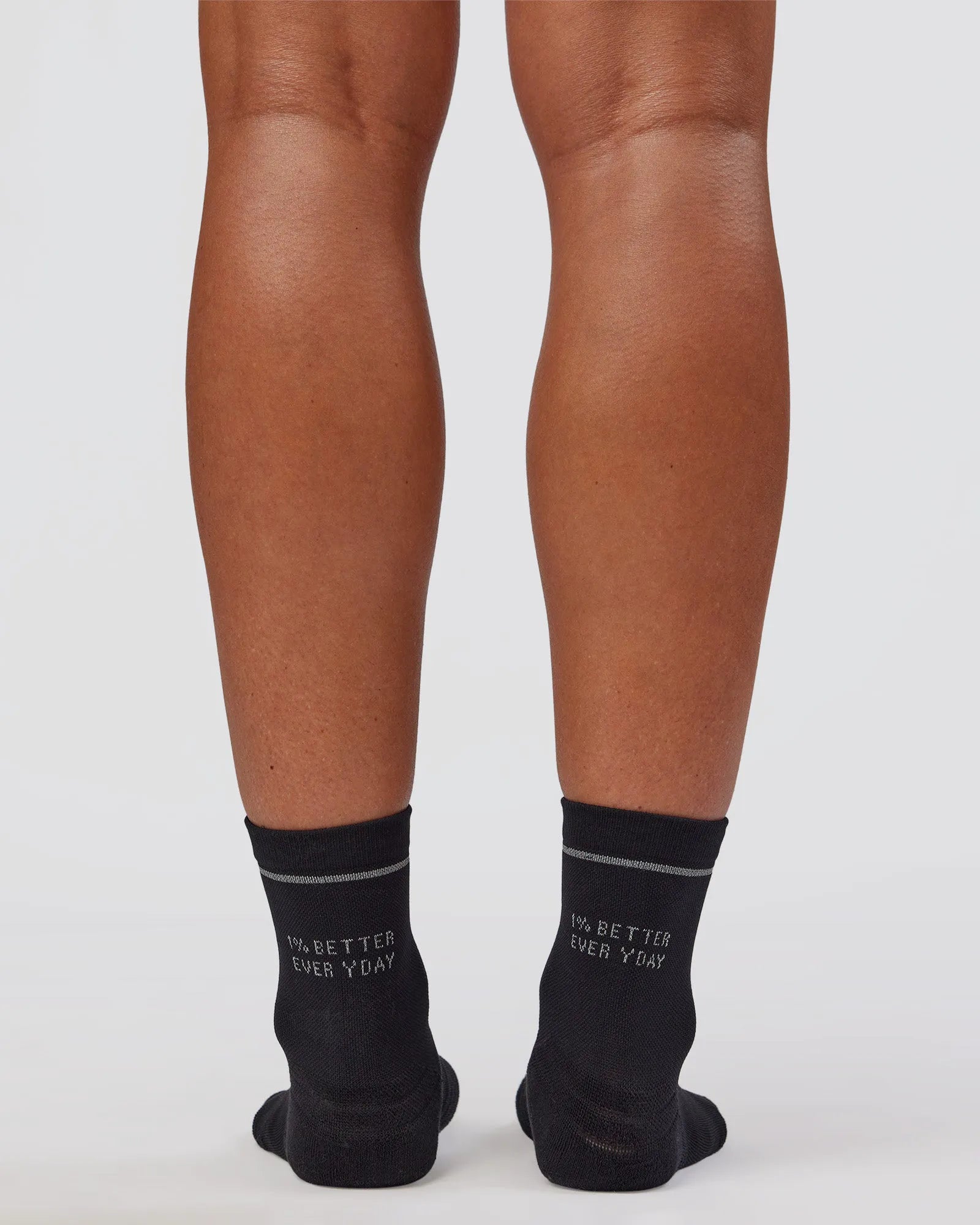 Black-Reflective