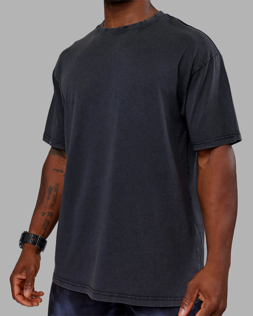 Black Washed-Circular Gray