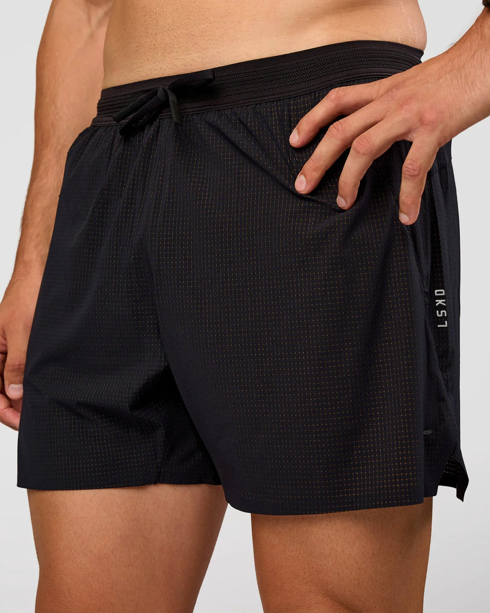 Black-Reflective