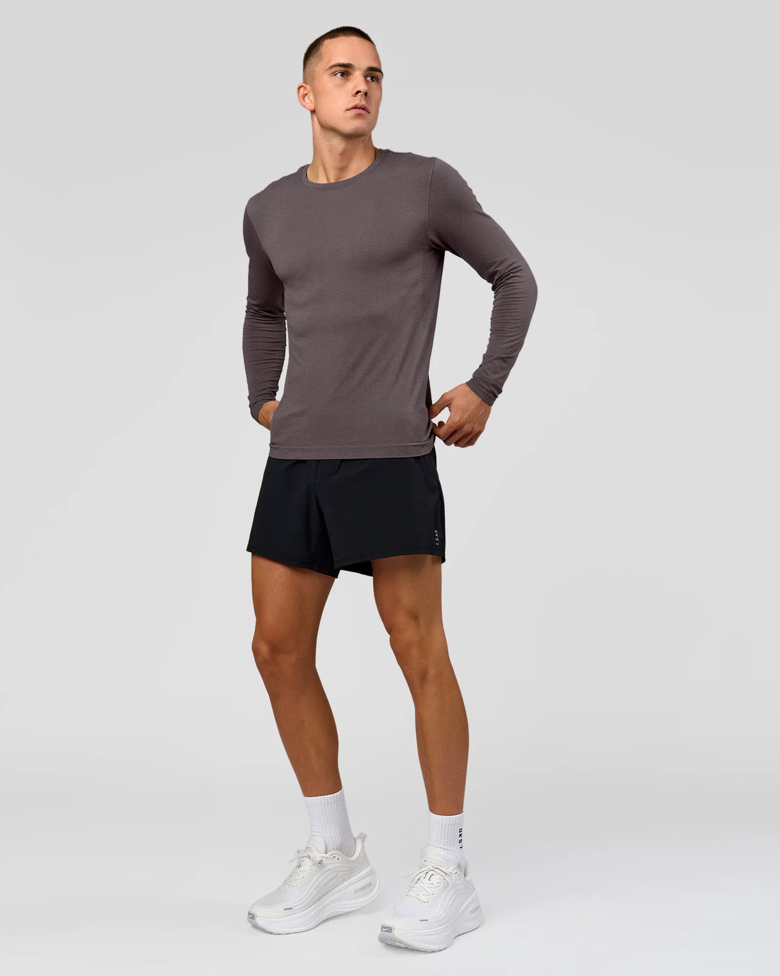 AeroFLX+ Seamless Long Sleeve Tee (Set in Sleeve) - Duskstone/Duskstone