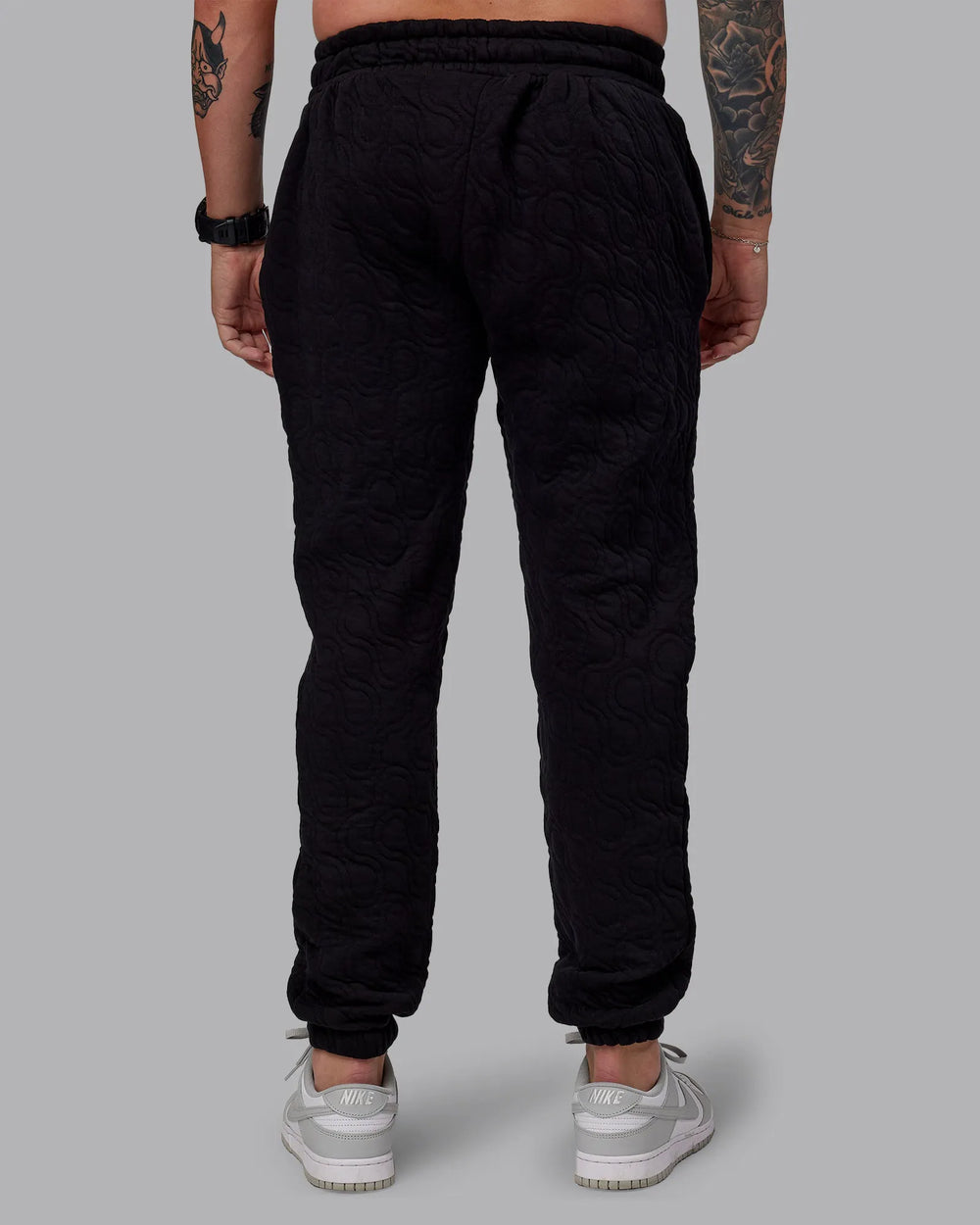 Black-Geometric