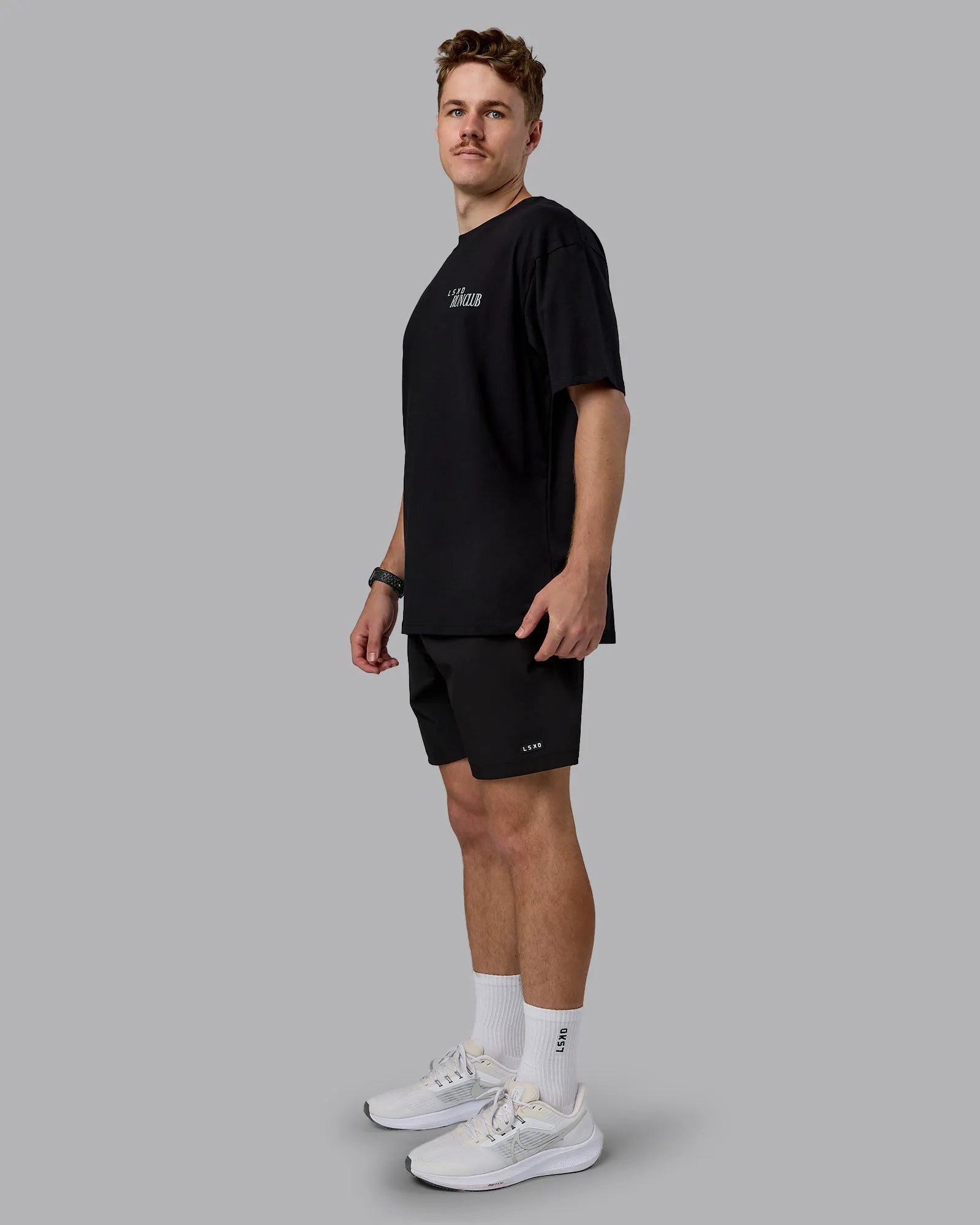 Black-Reflective