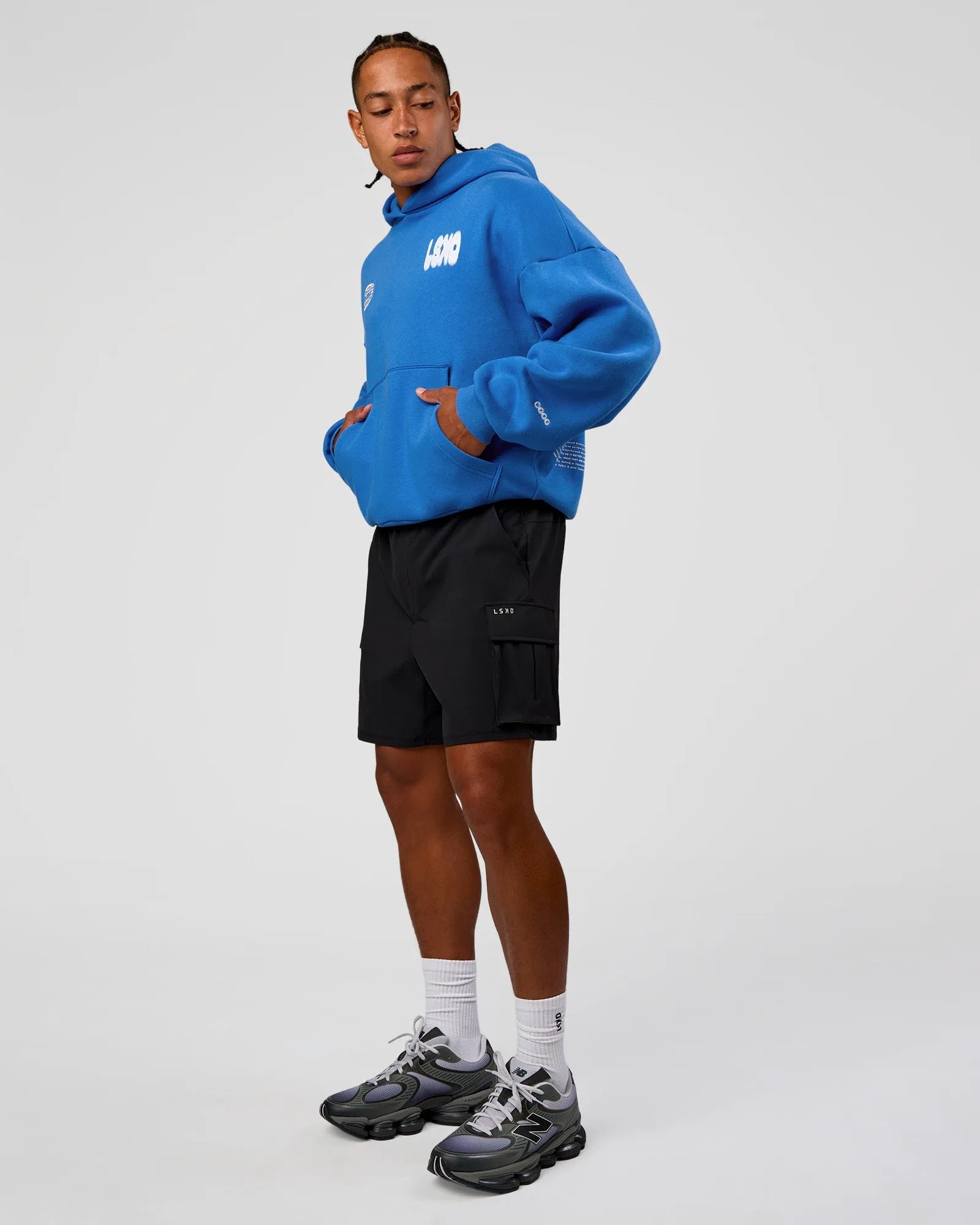 Palace Blue-White