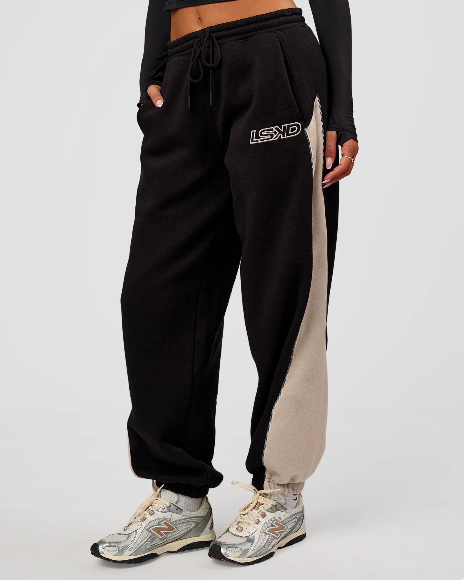 Black-Shale Beige