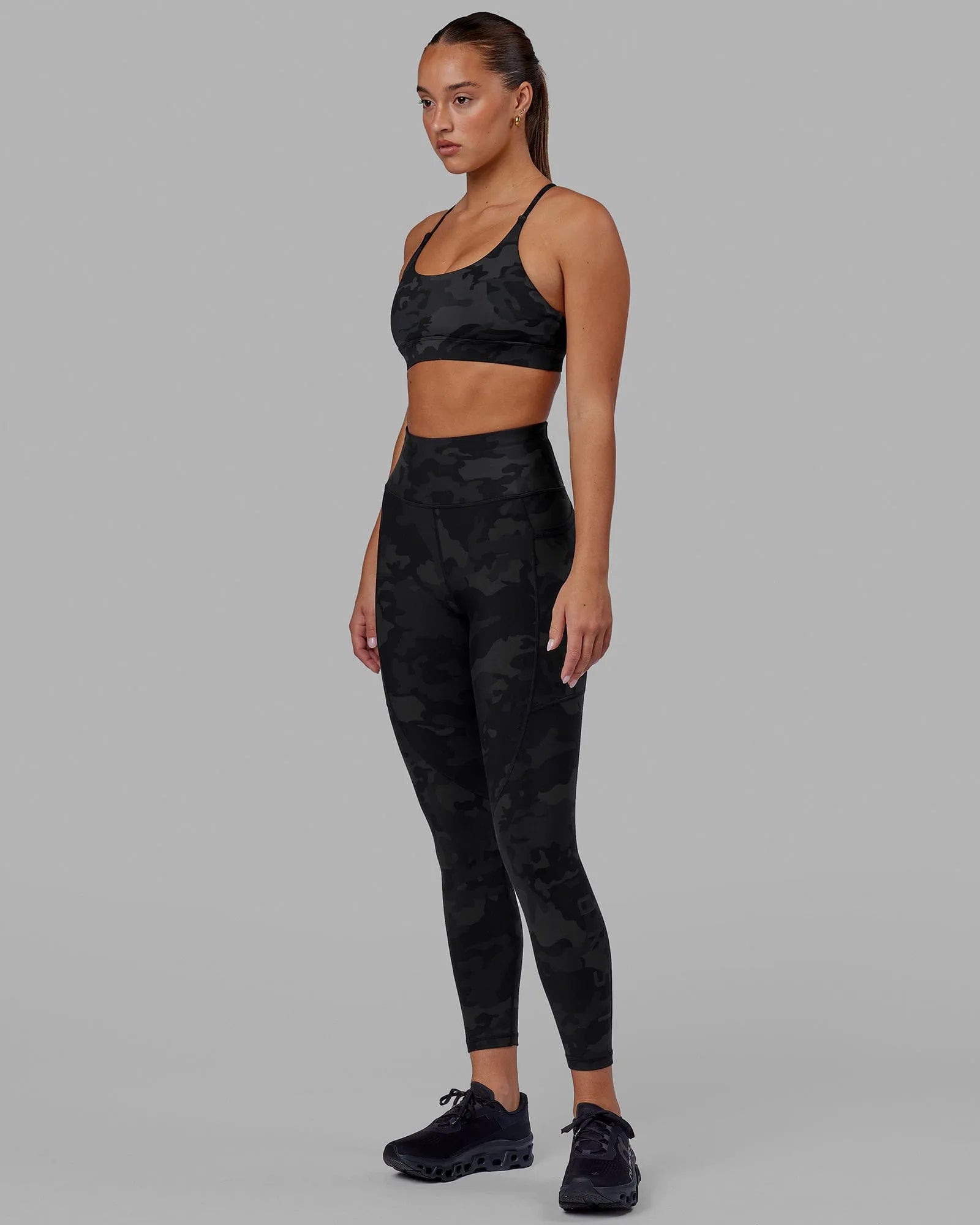 Black-Camo