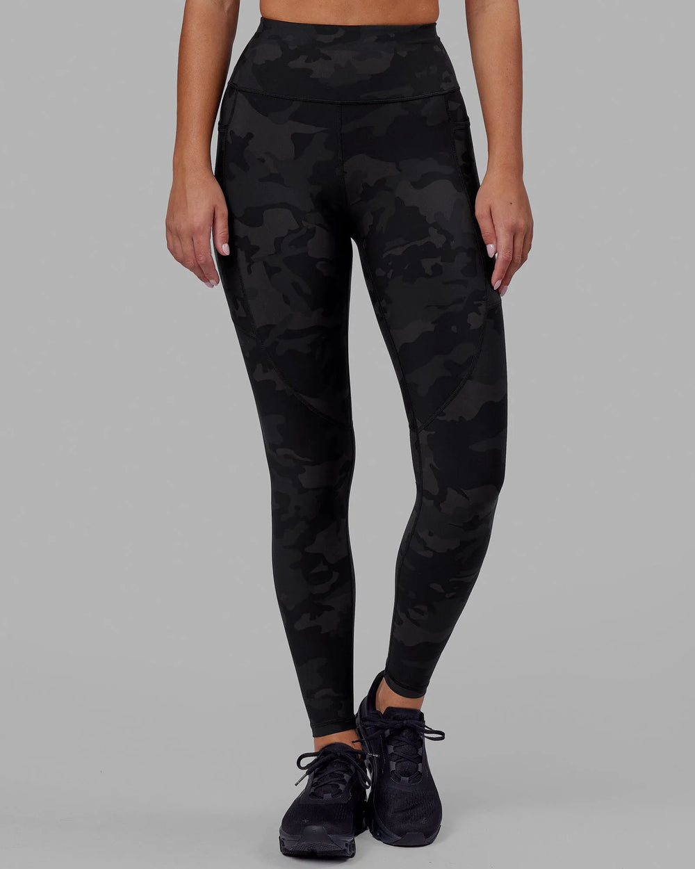 Black-Camo