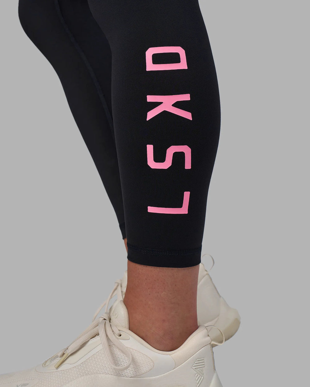 Black-Candy Pink