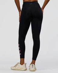 Black-Marshmallow