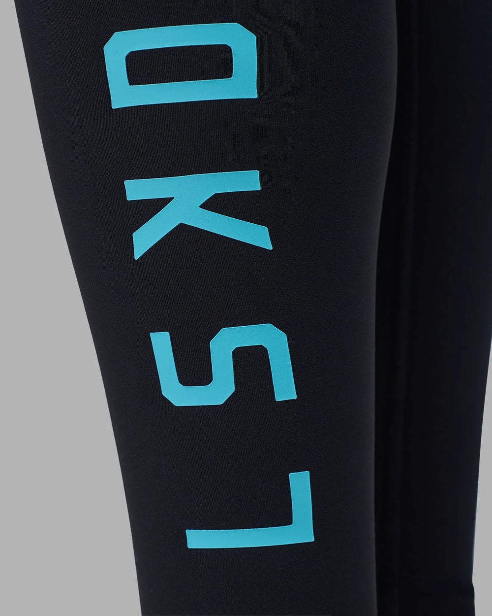 Black-Blue Atoll