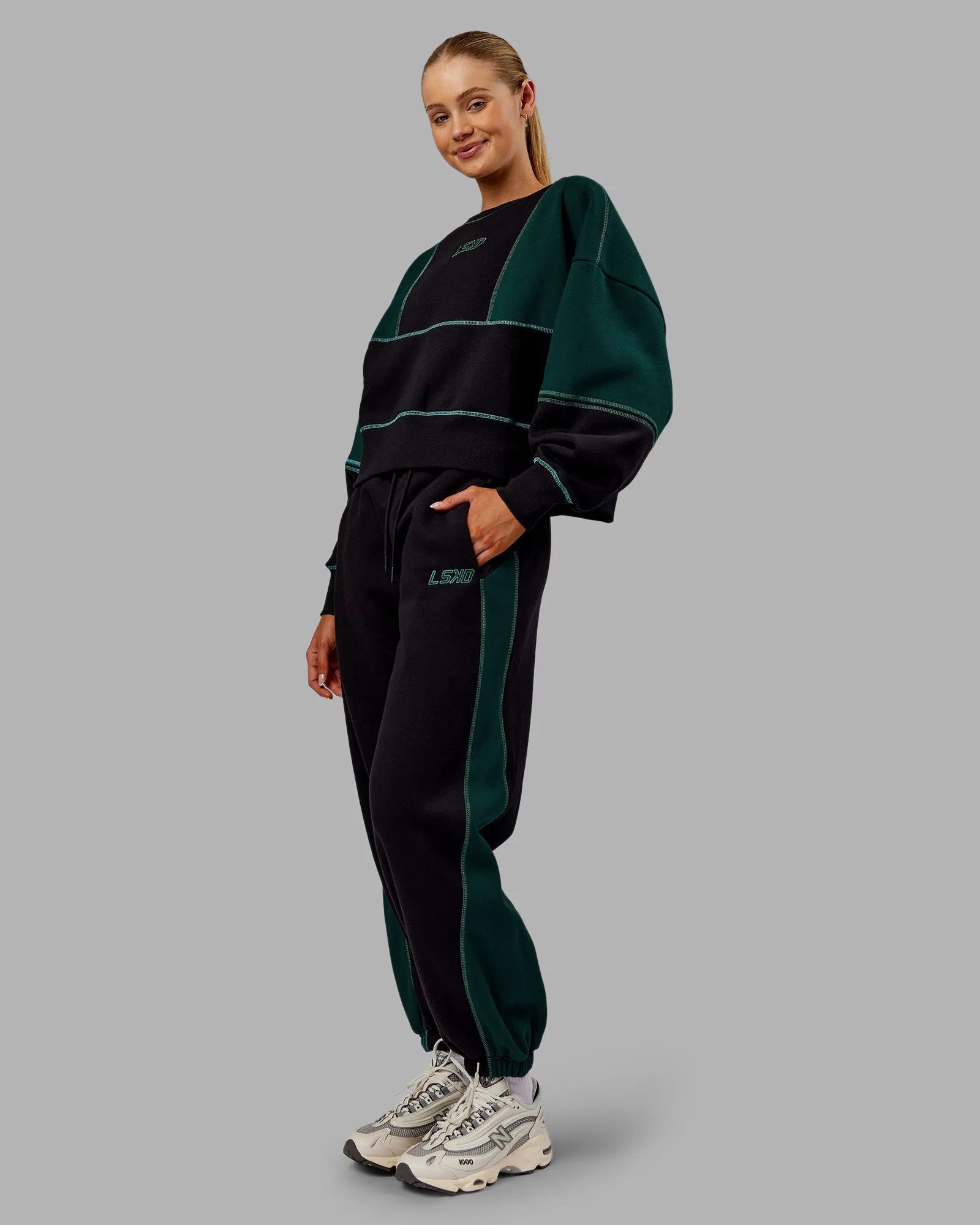 Black-Dark Moss
