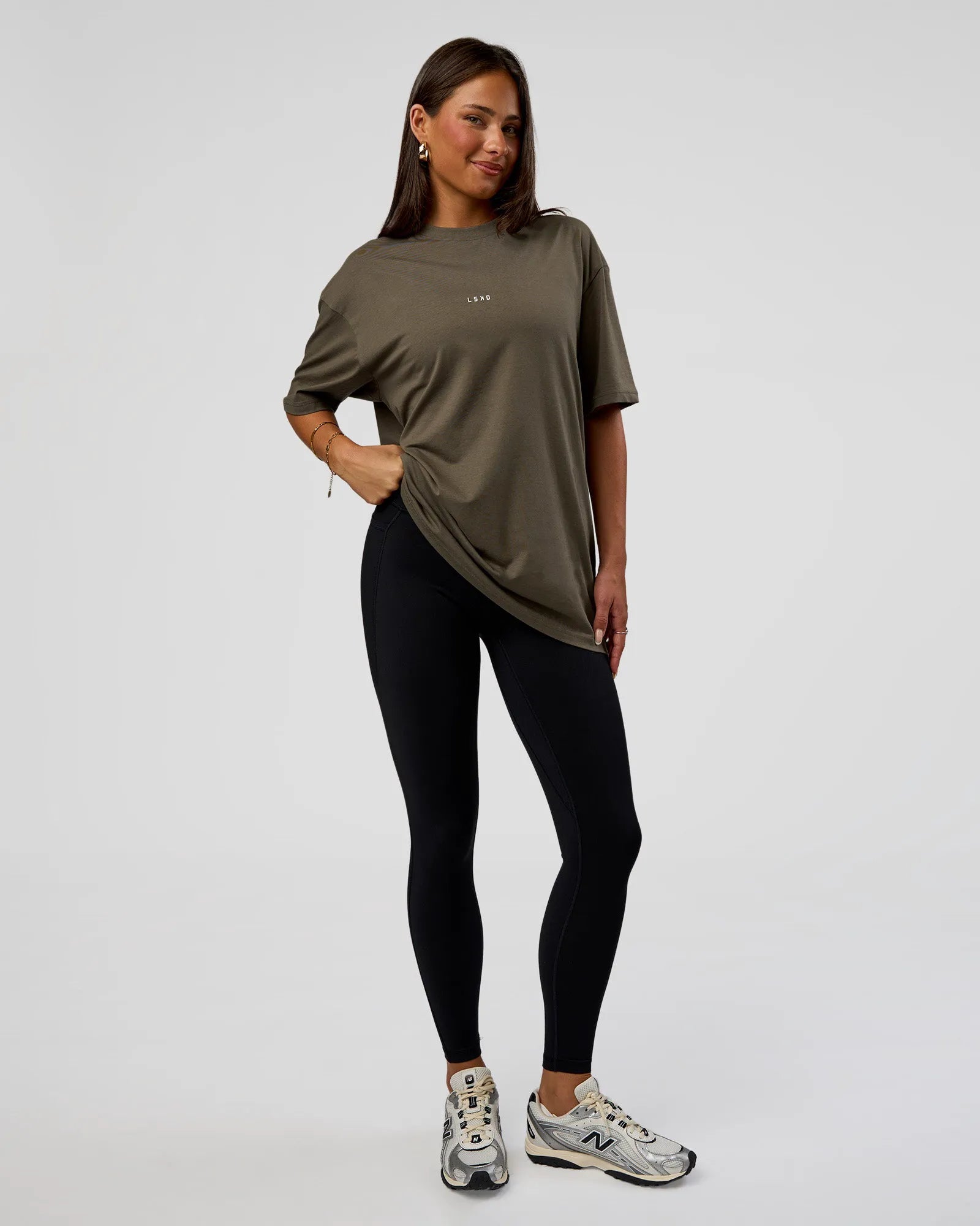 Walnut Grey-White