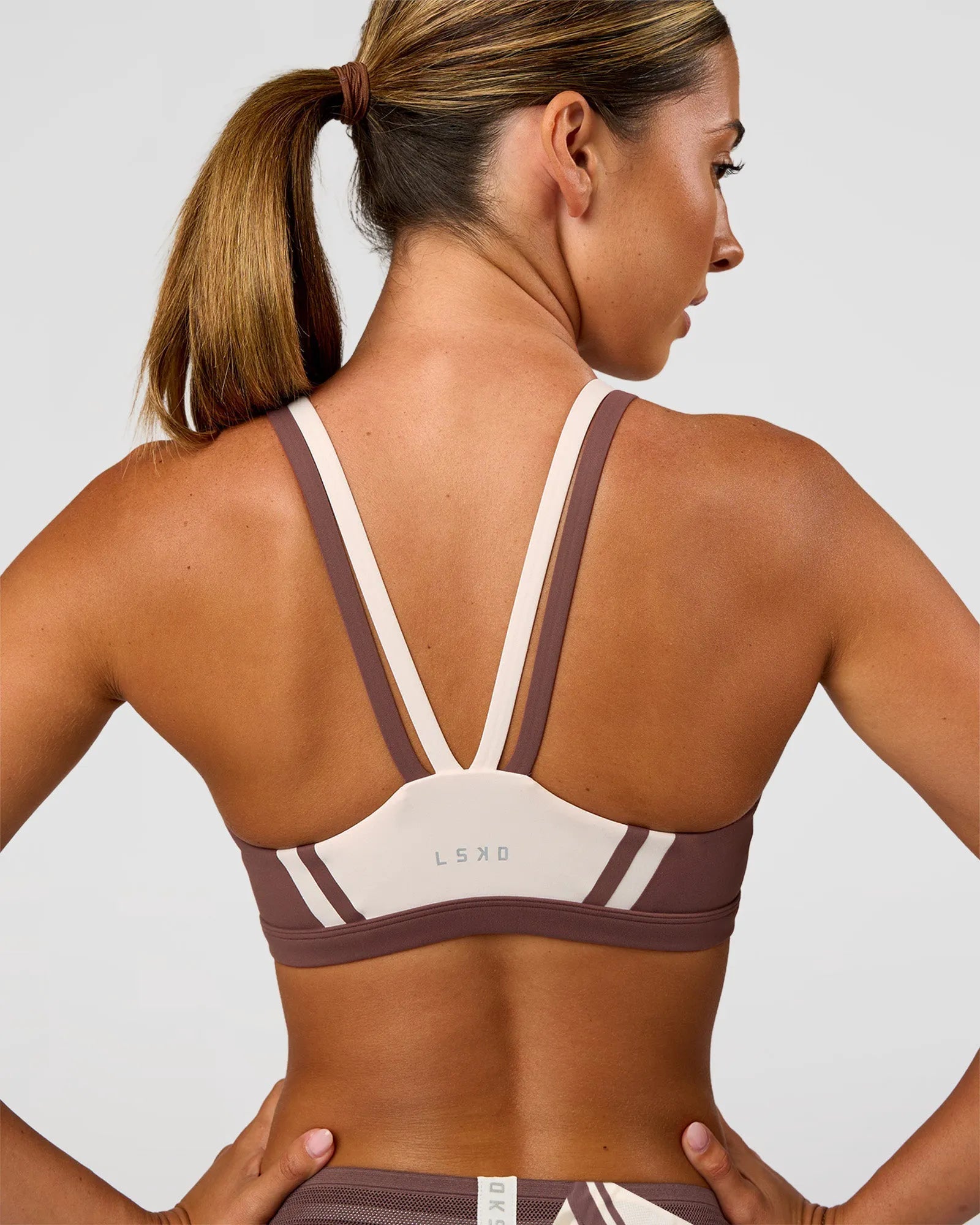 Cocoa Powder-Off White