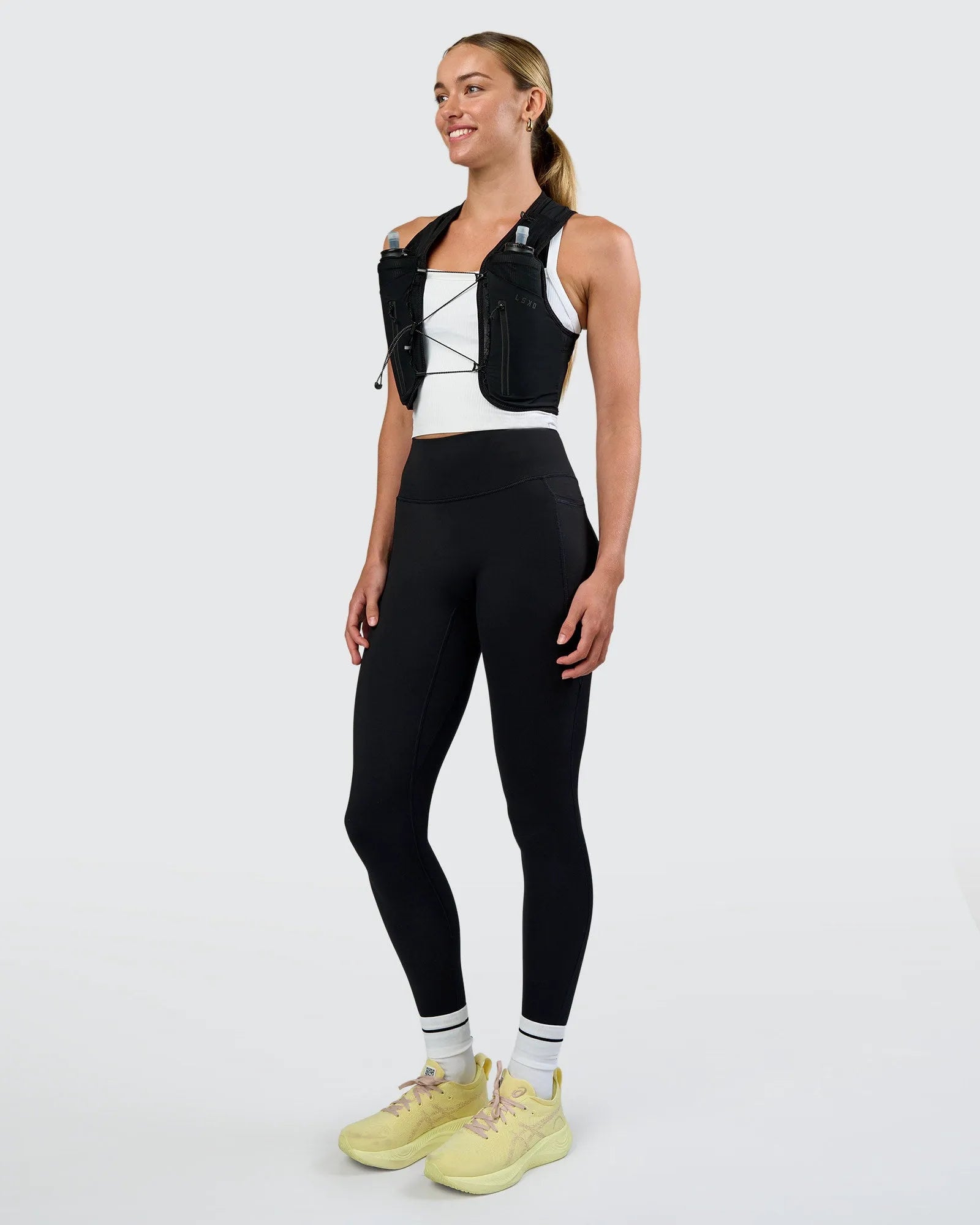Black-Reflective