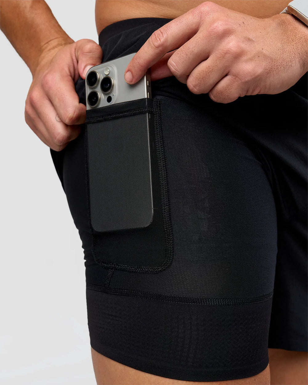 Black-Reflective