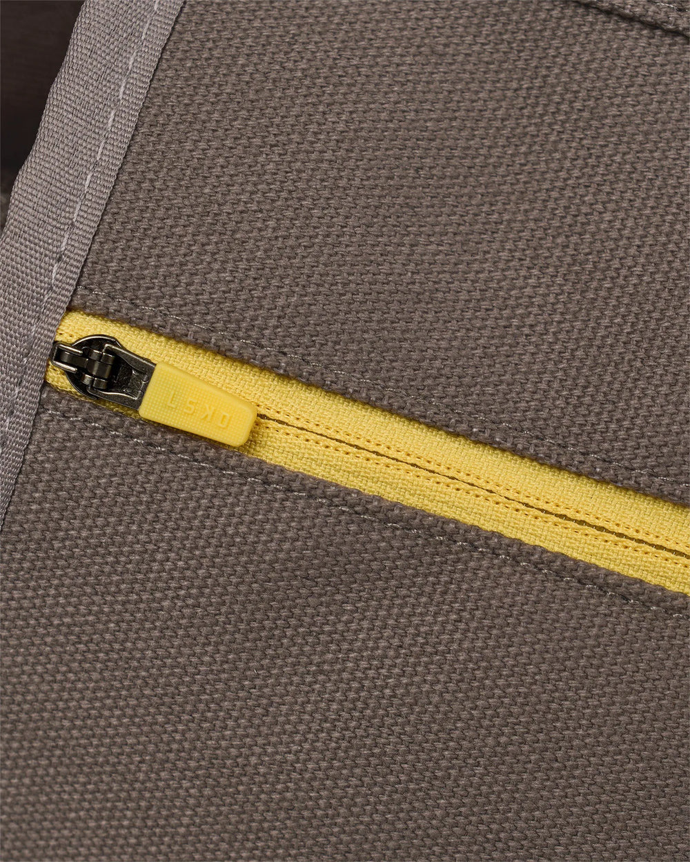 Walnut Grey-Lemon